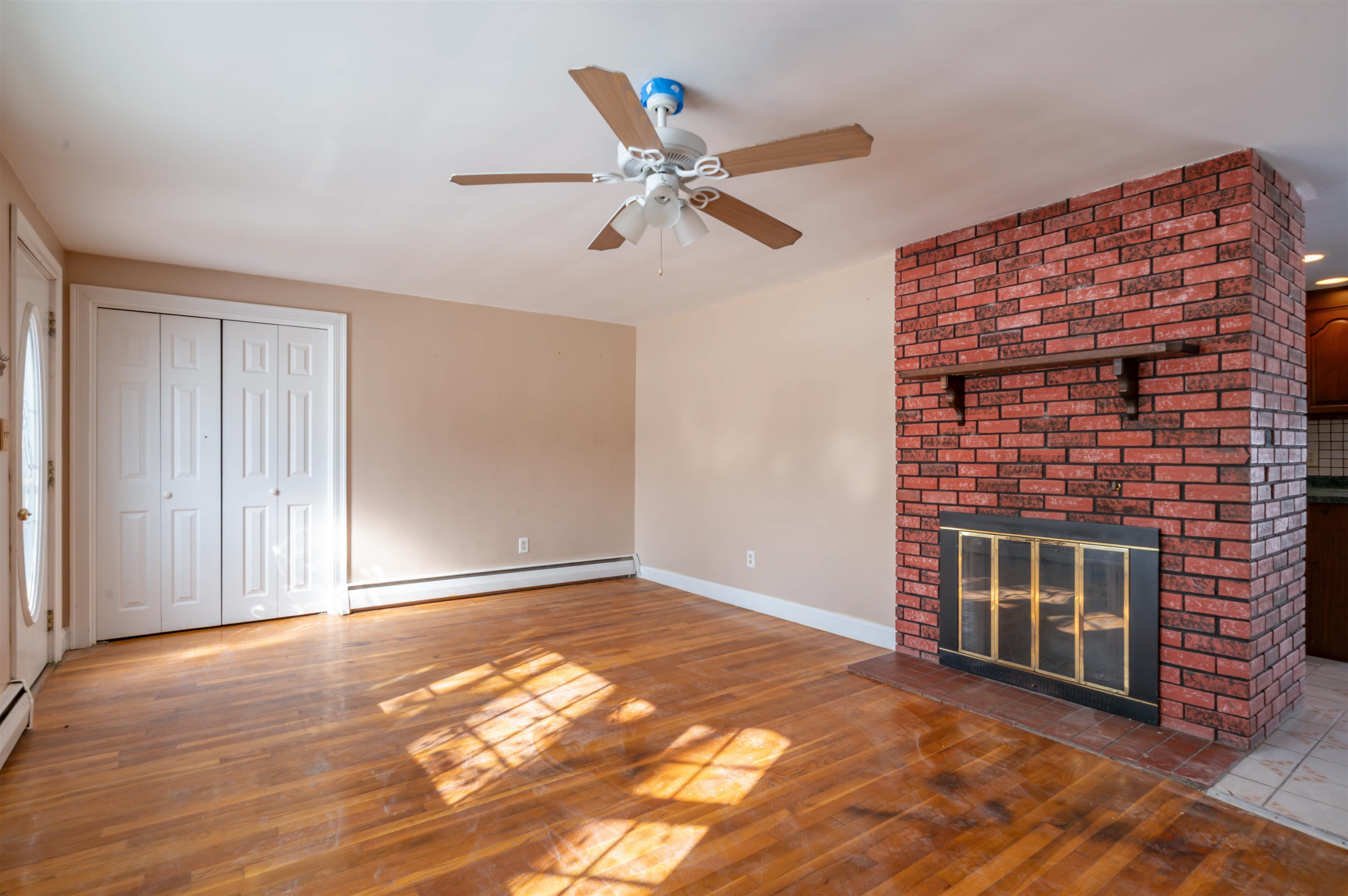 190 Knollwood Avenue