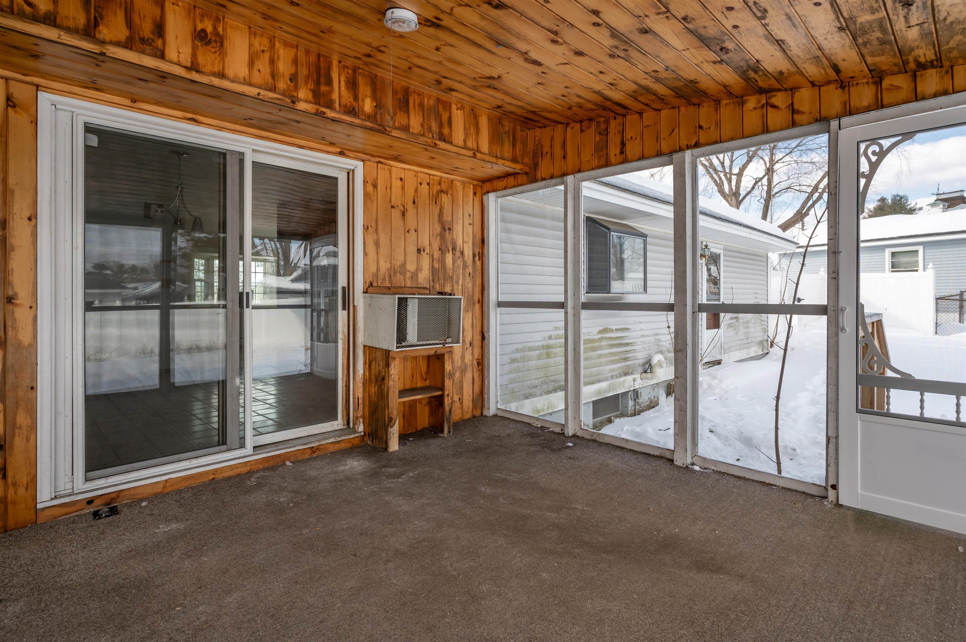 190 Knollwood Avenue