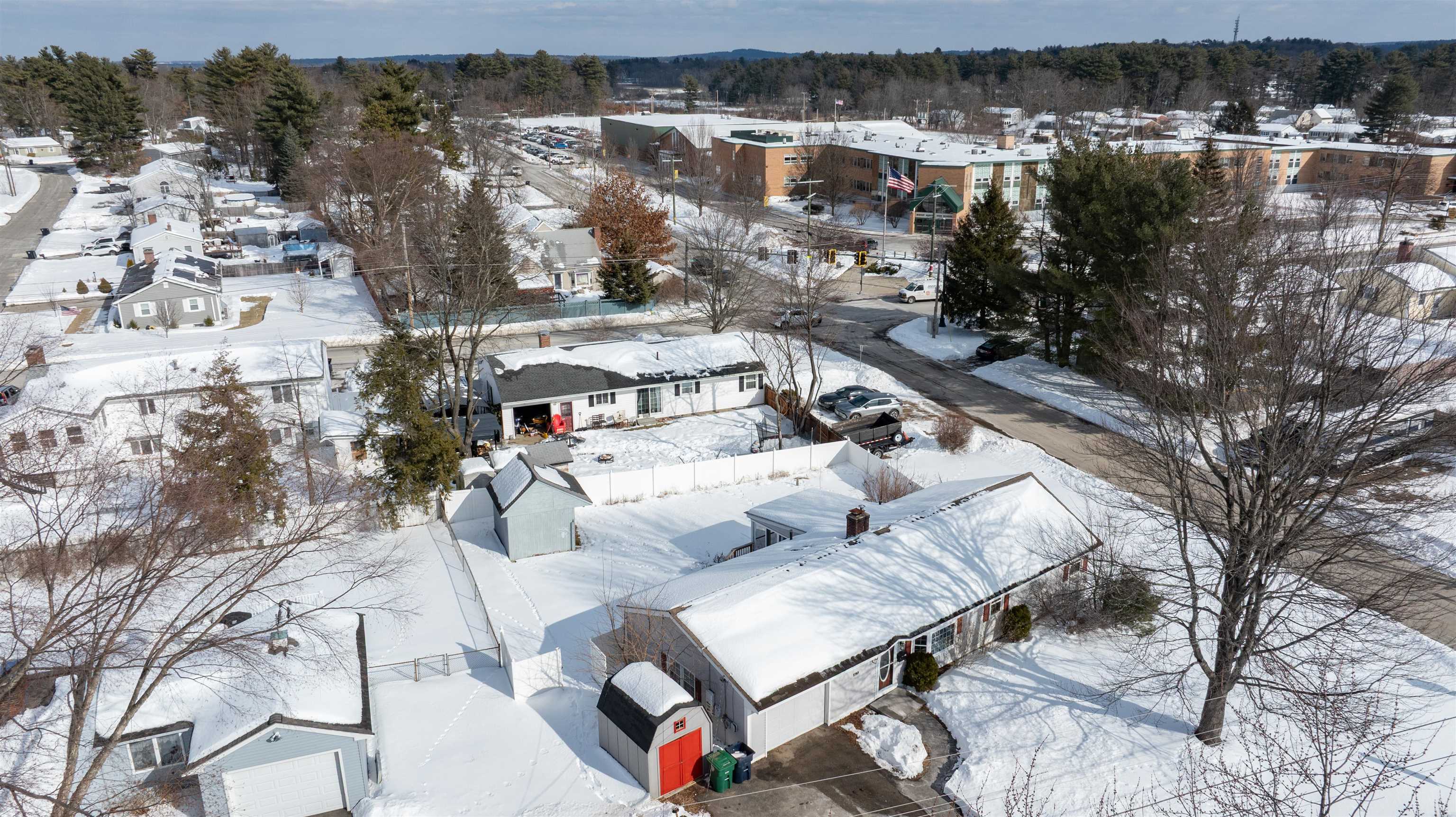 190 Knollwood Avenue