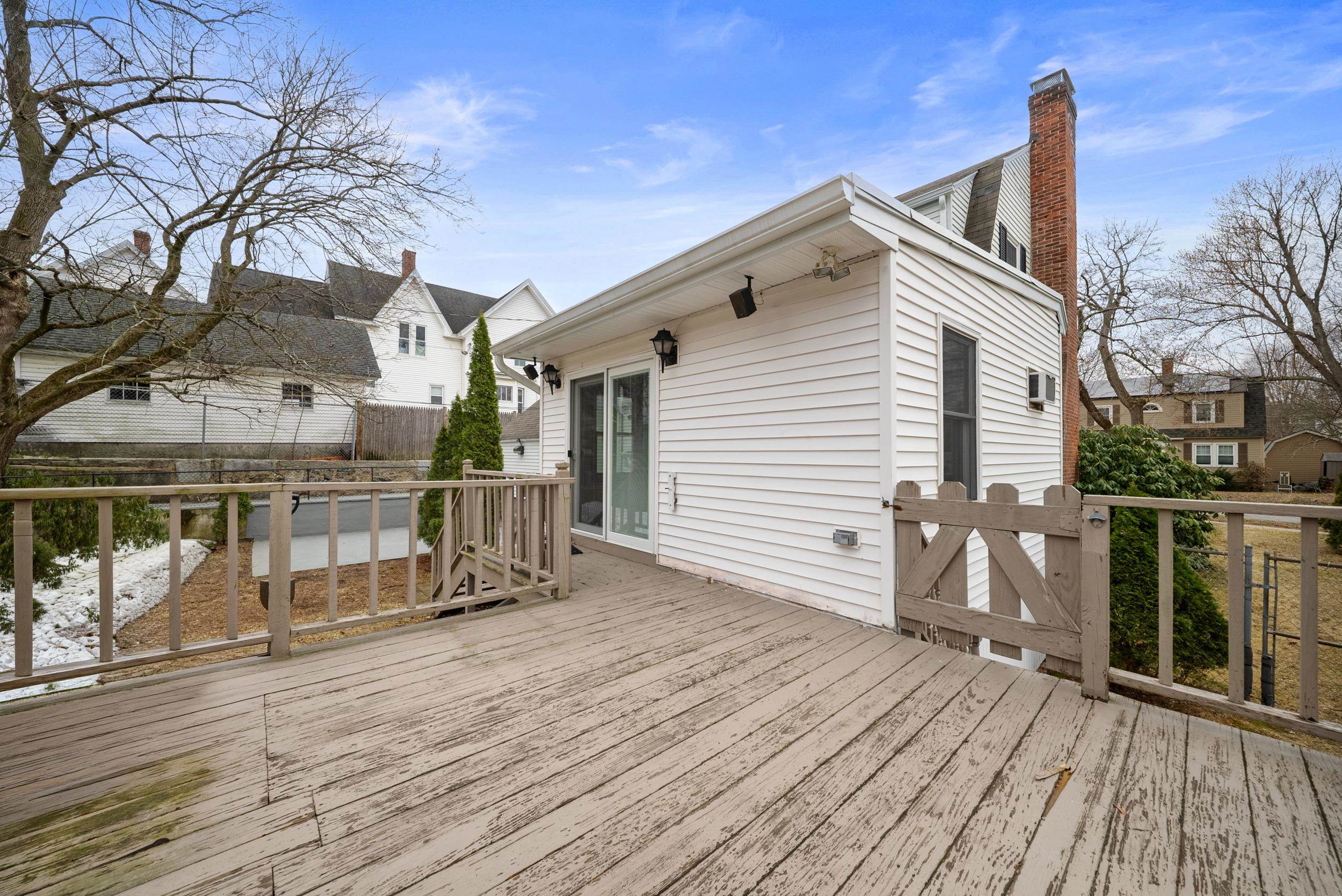 853 Union Street