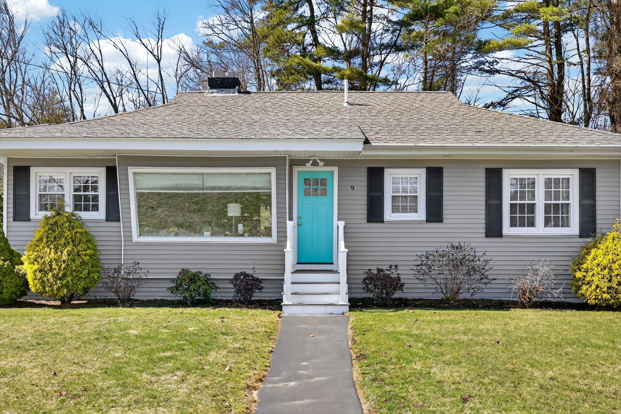 9 Dawson Avenue