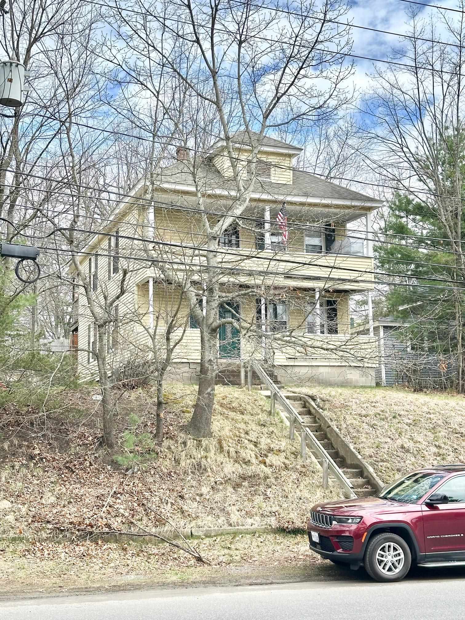 477-479 Calef Road