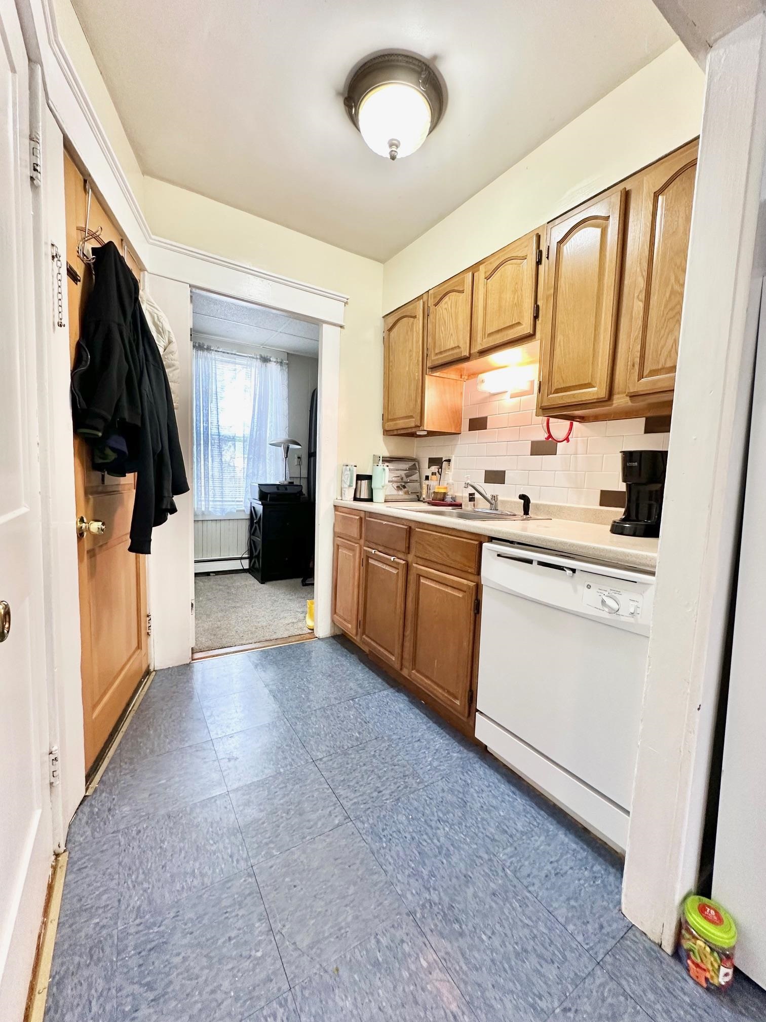 477-479 Calef Road