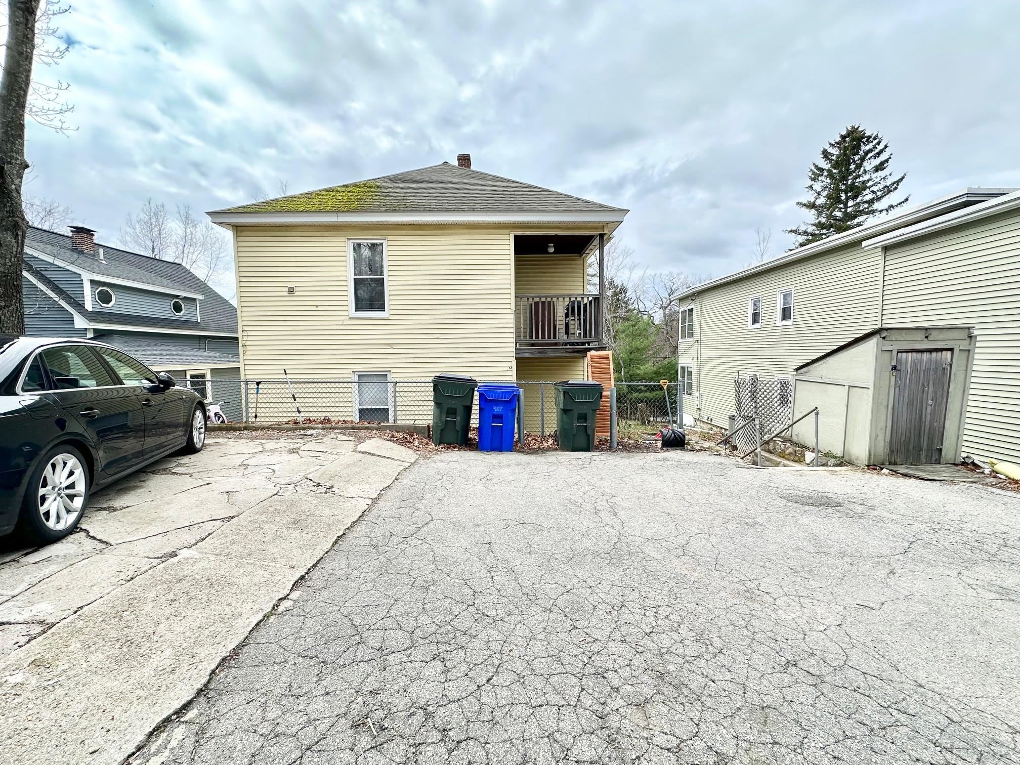 477-479 Calef Road