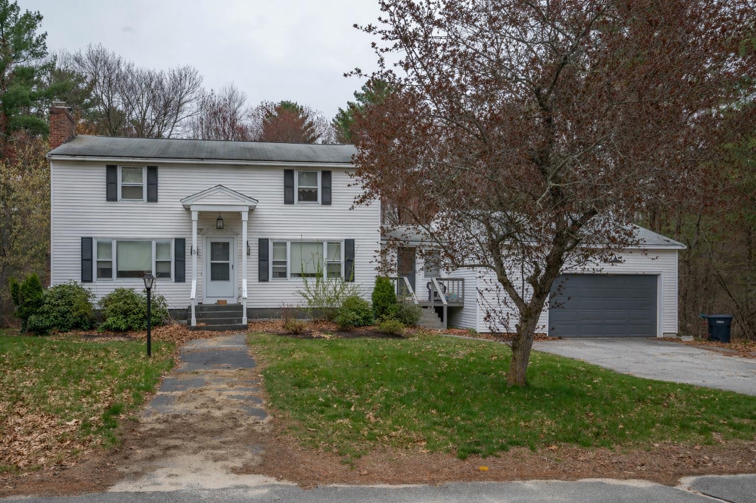5 Lisa Terrace