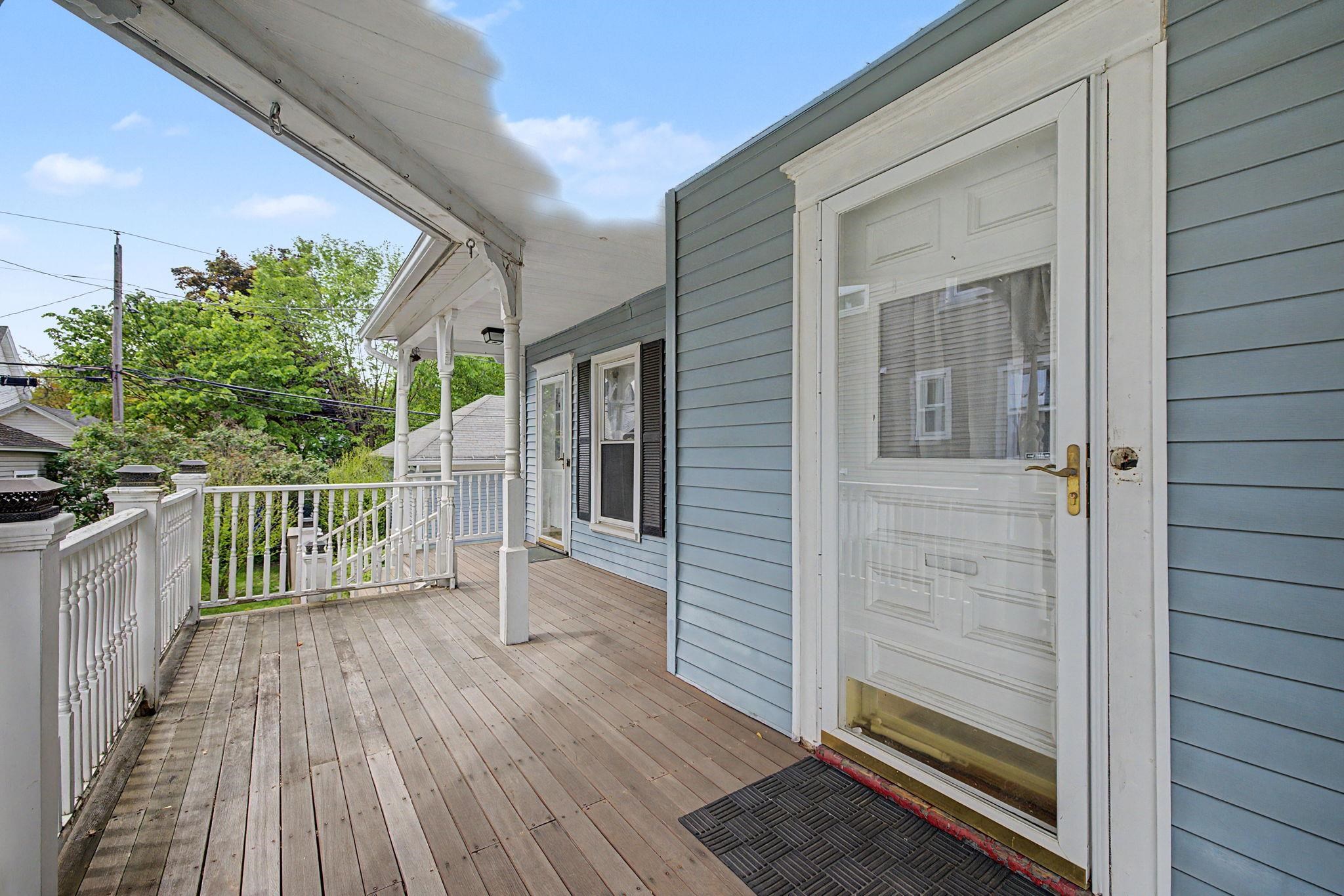 326 Walnut Street