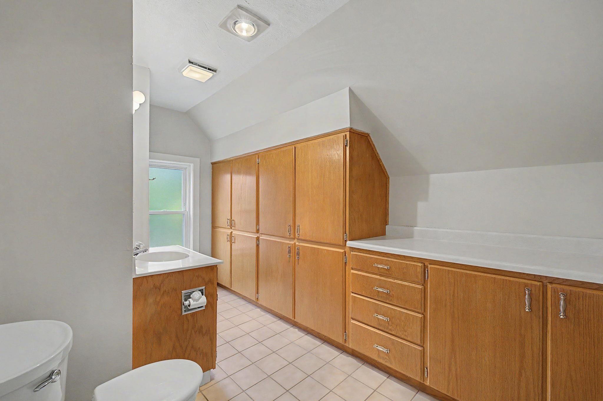 326 Walnut Street