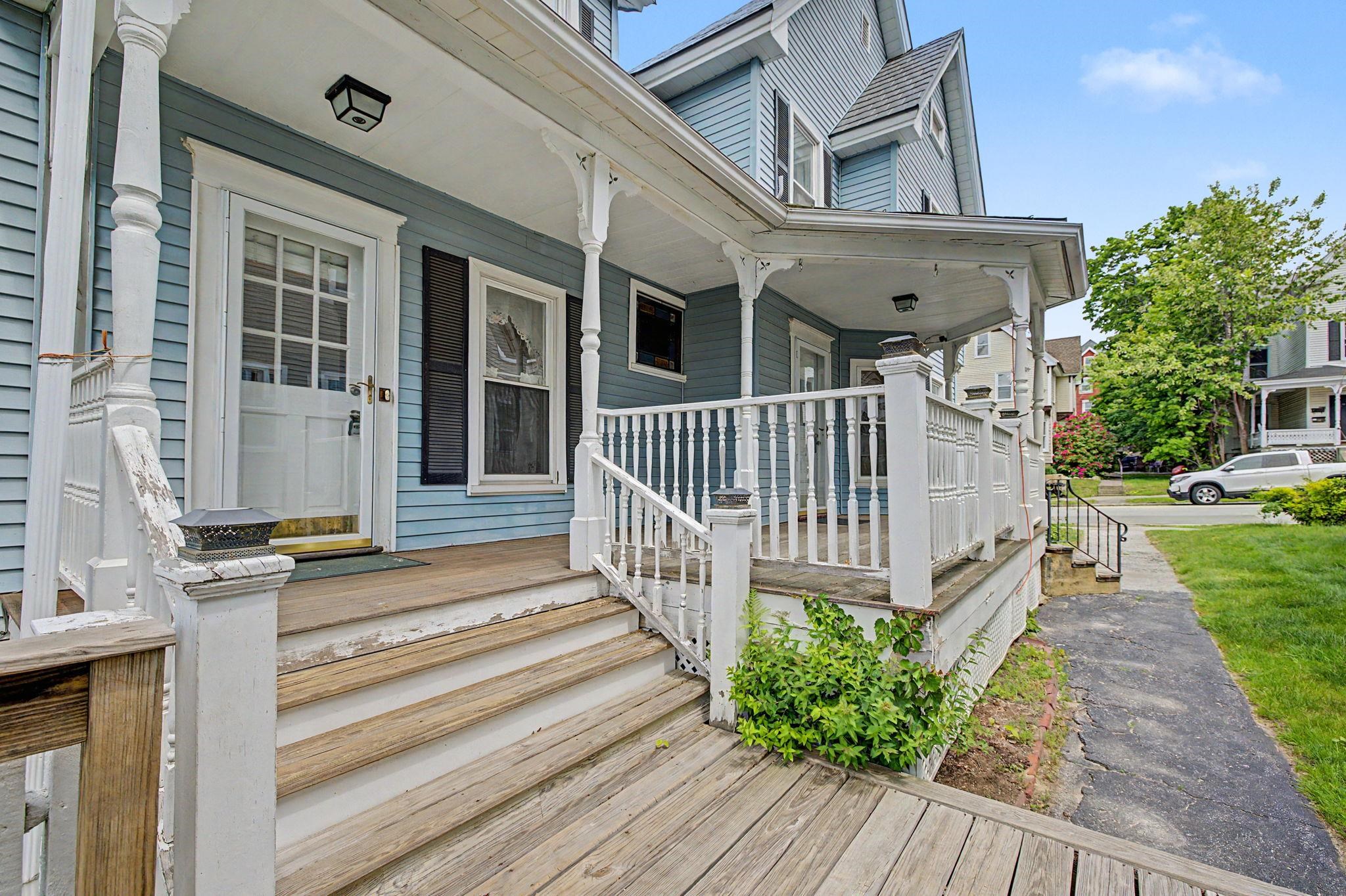 326 Walnut Street