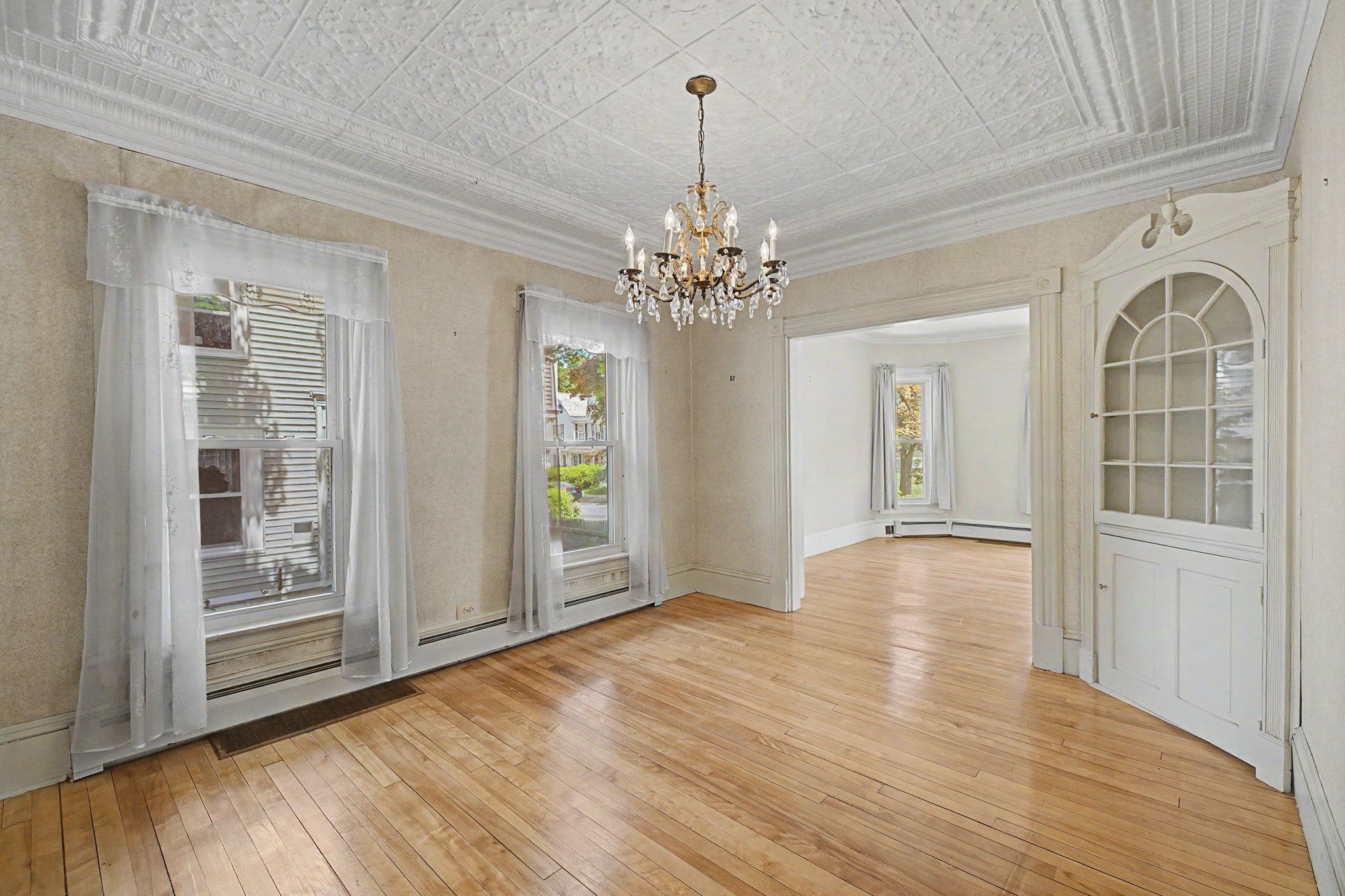 326 Walnut Street