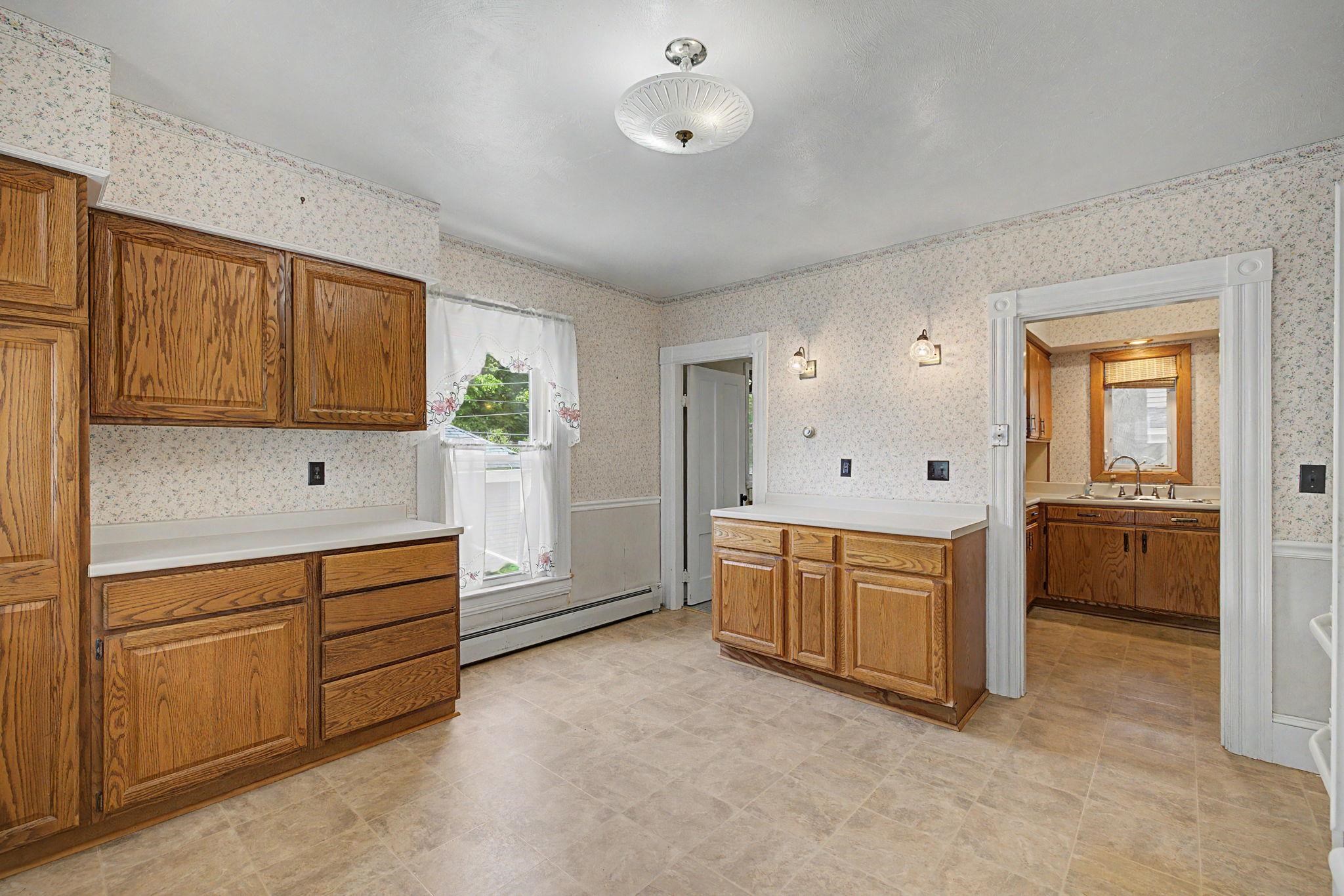 326 Walnut Street