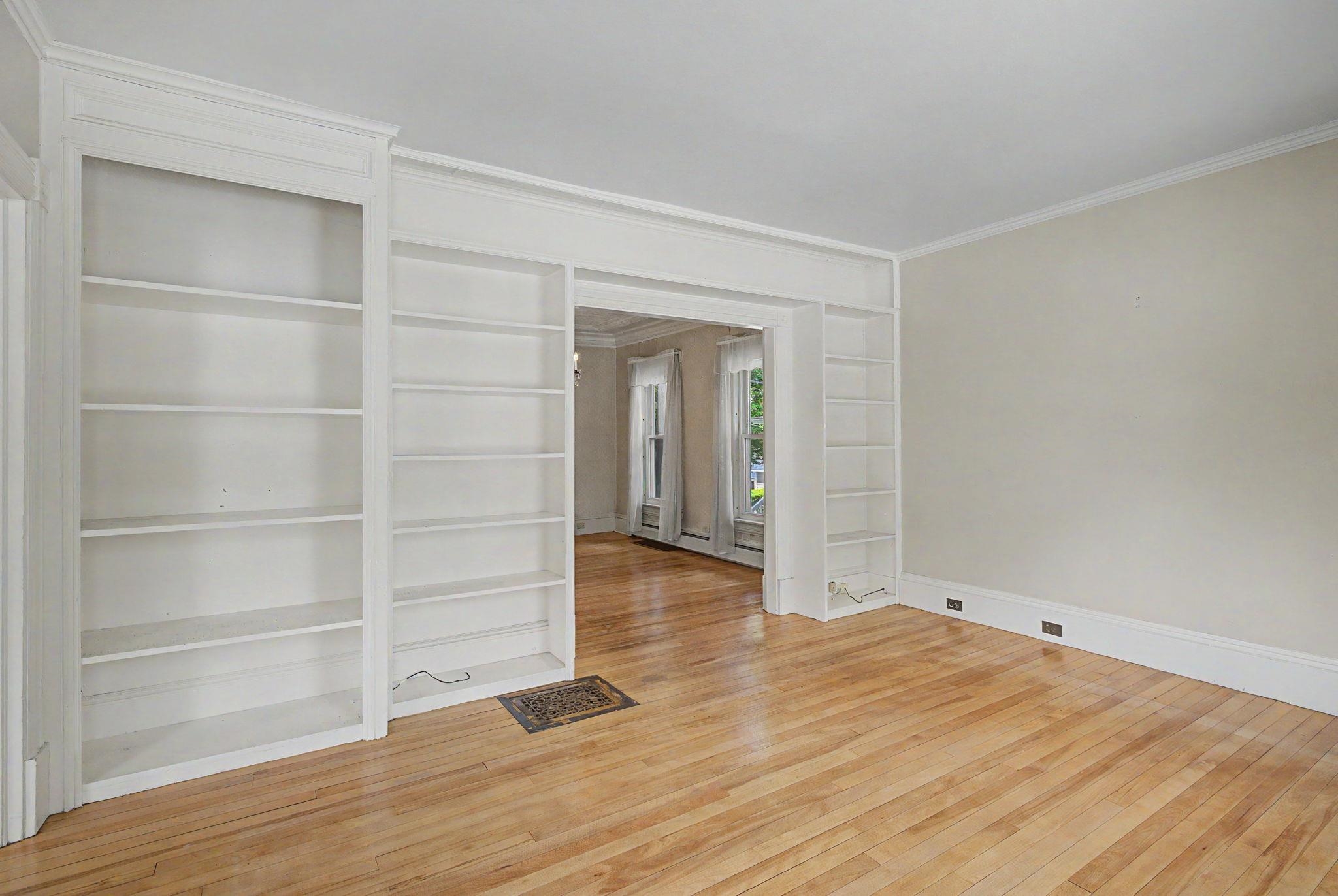 326 Walnut Street