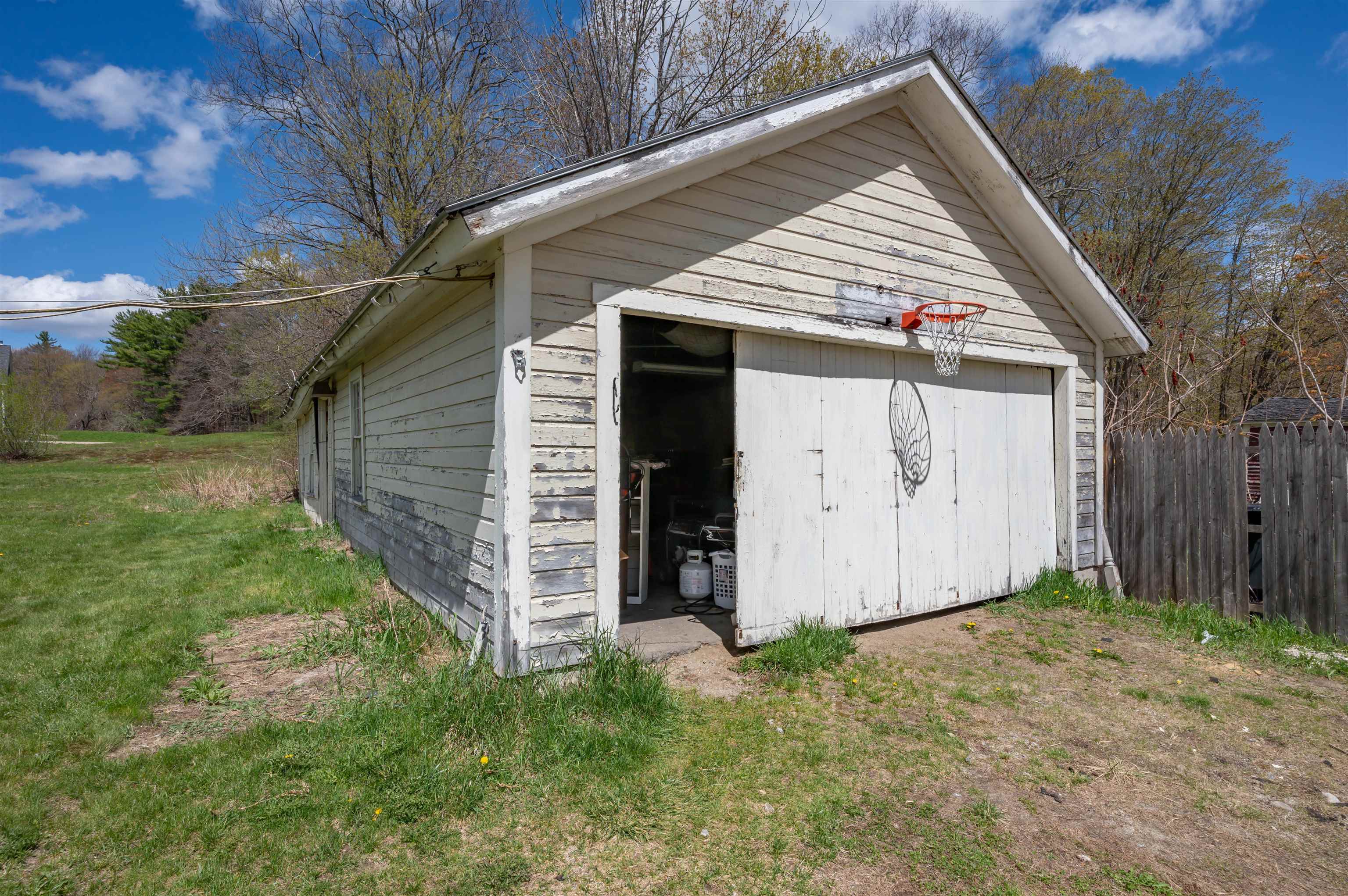 57 Concord Stage Road