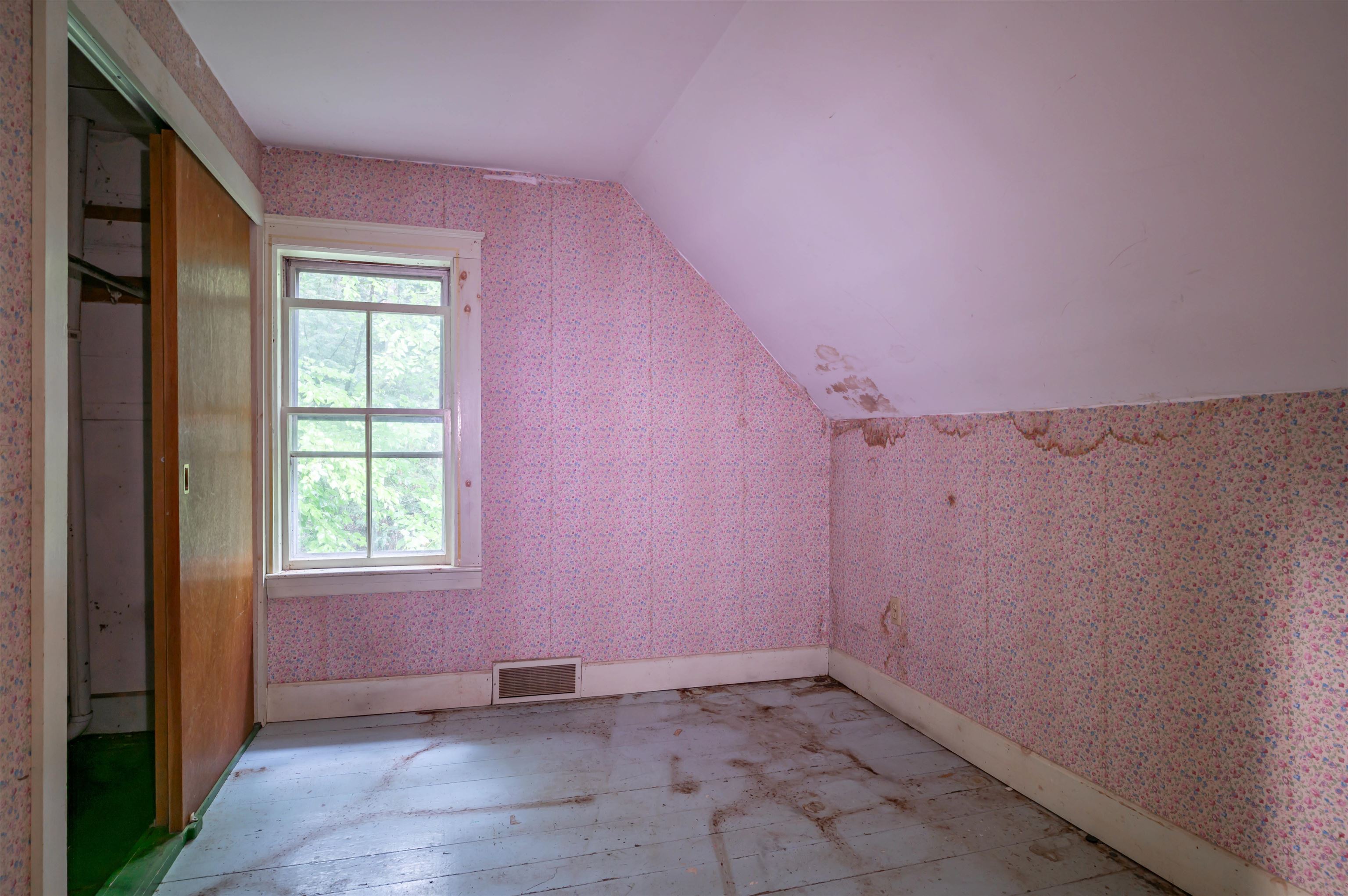 166 Woodbound Road