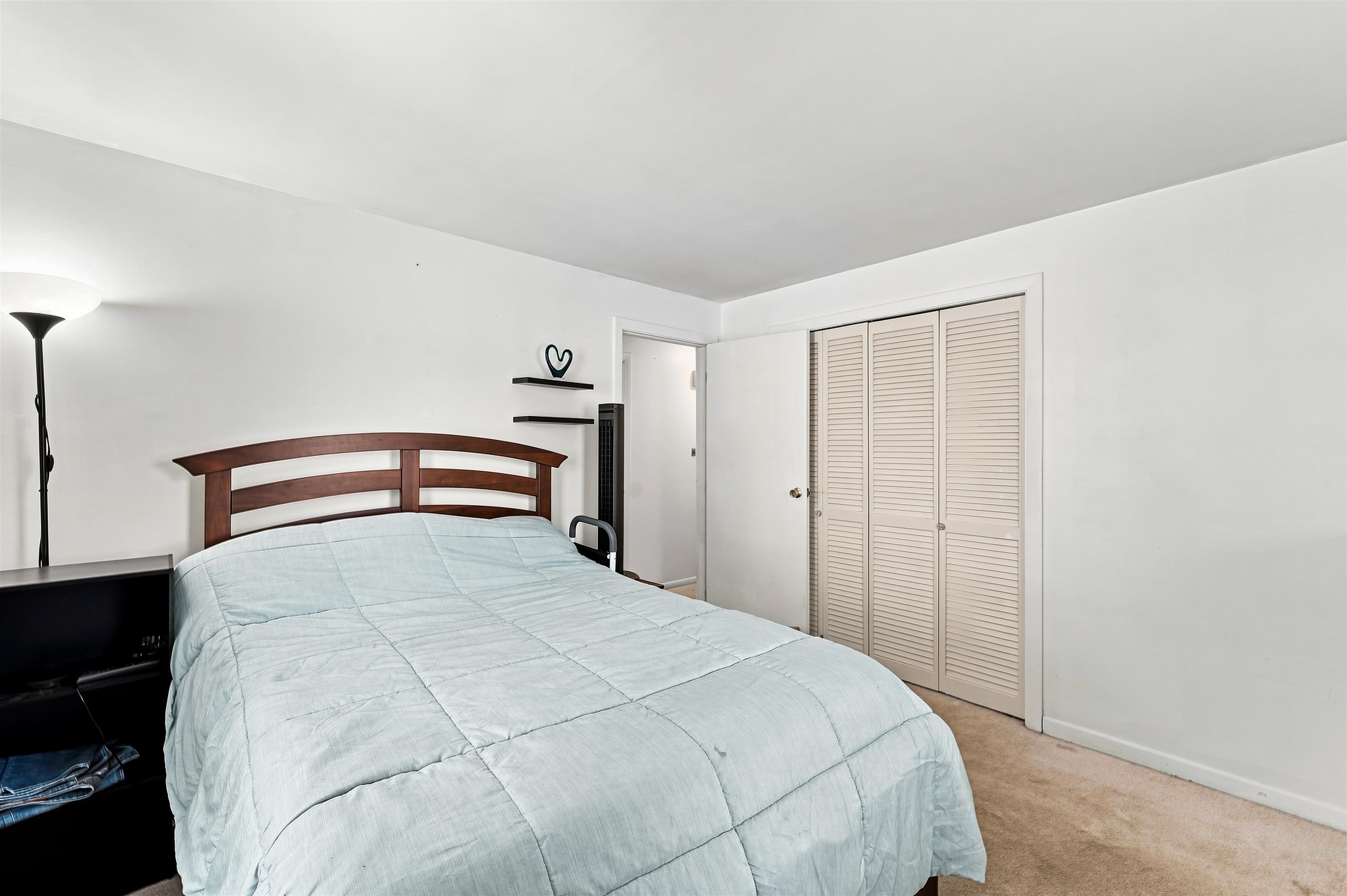 21 Woodbine Avenue