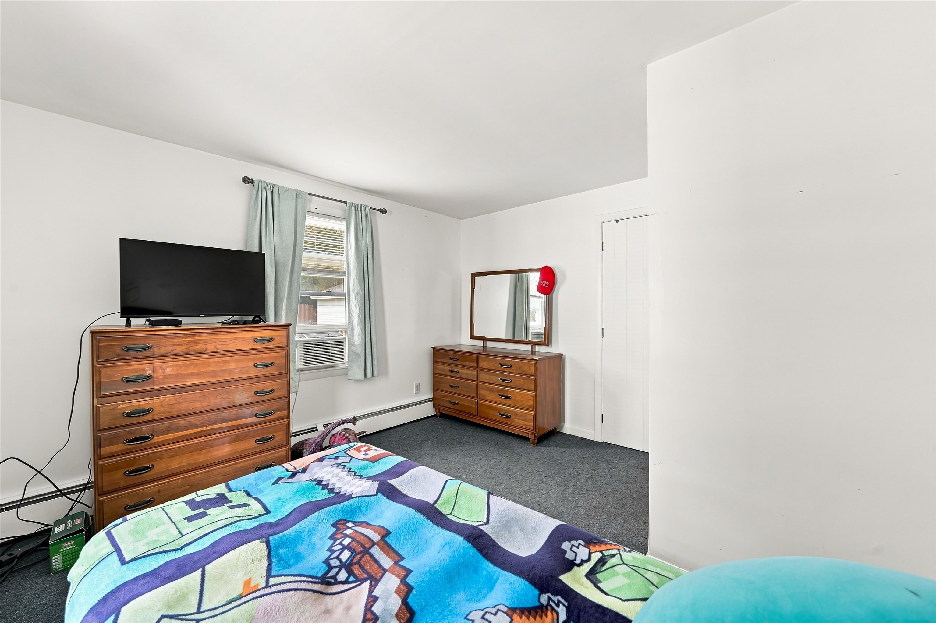 21 Woodbine Avenue