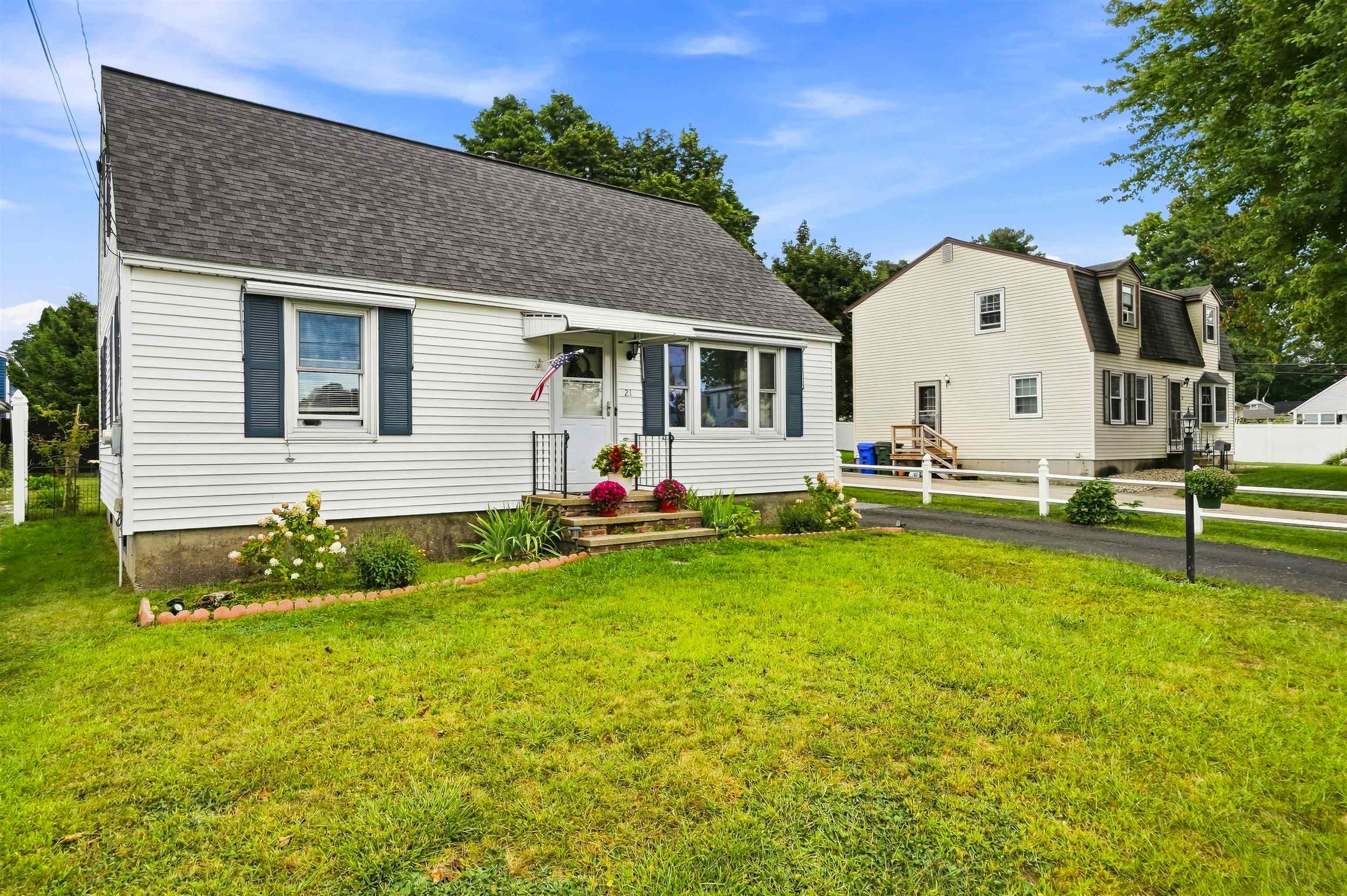21 Woodbine Avenue