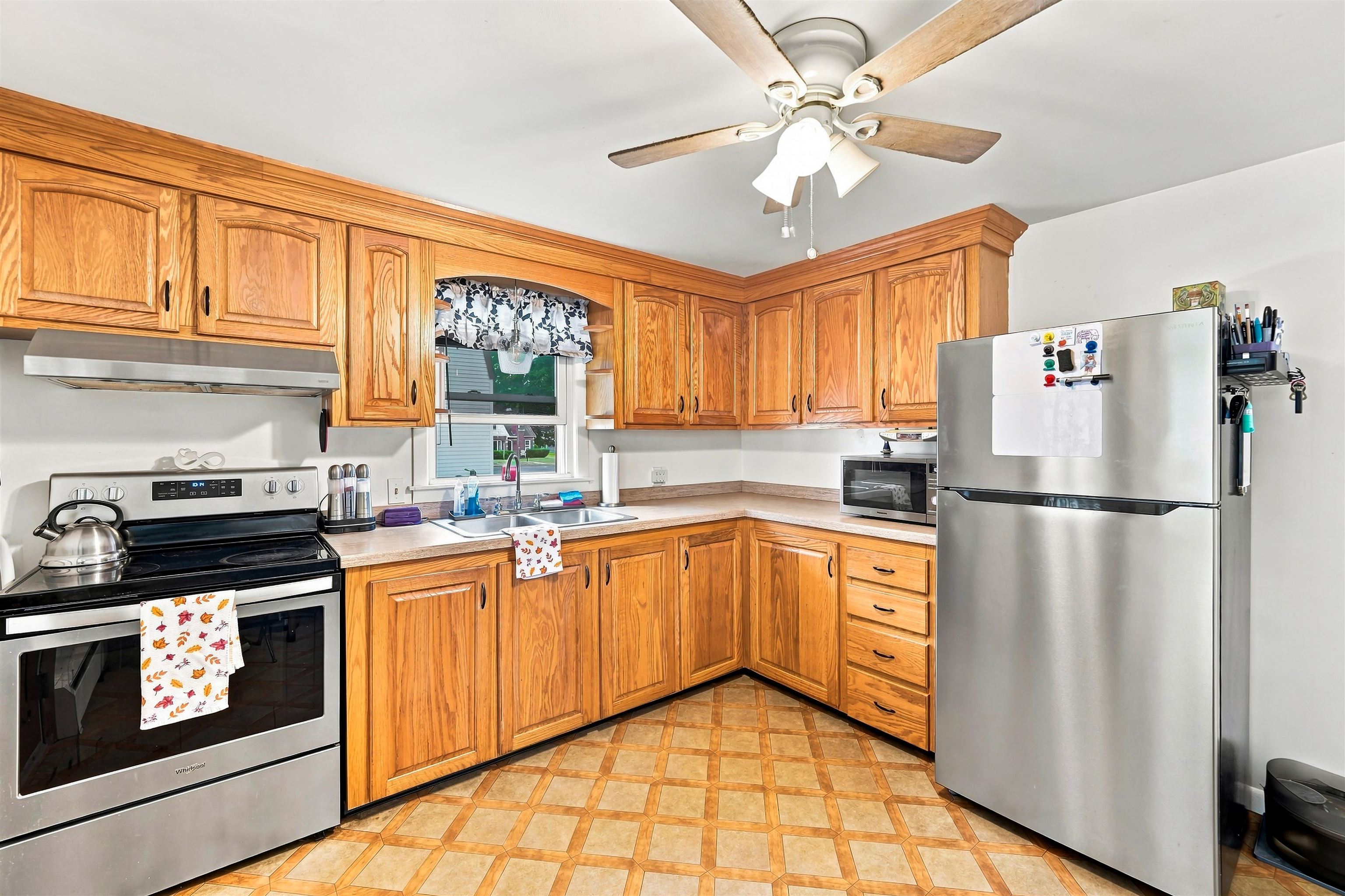 21 Woodbine Avenue