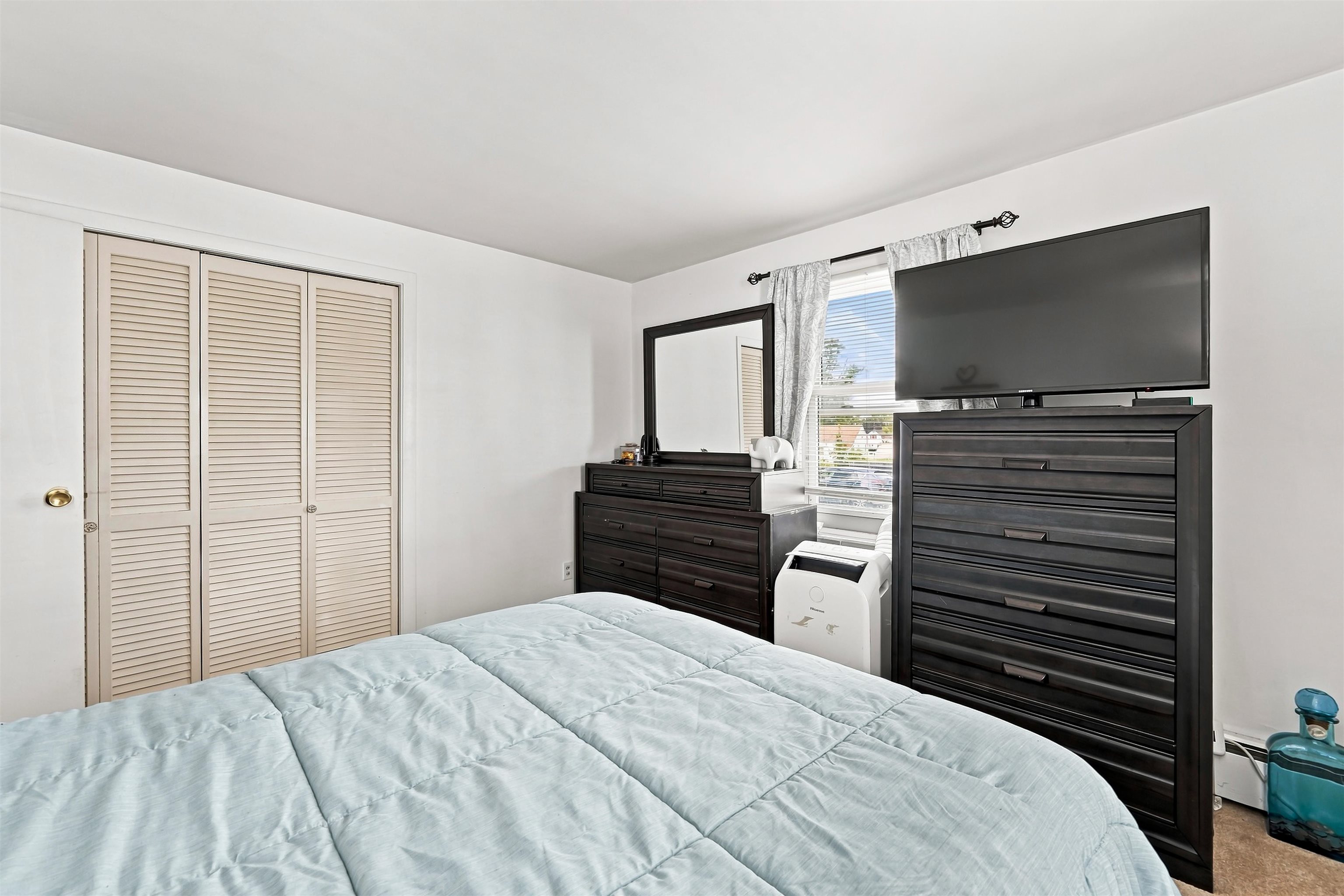 21 Woodbine Avenue