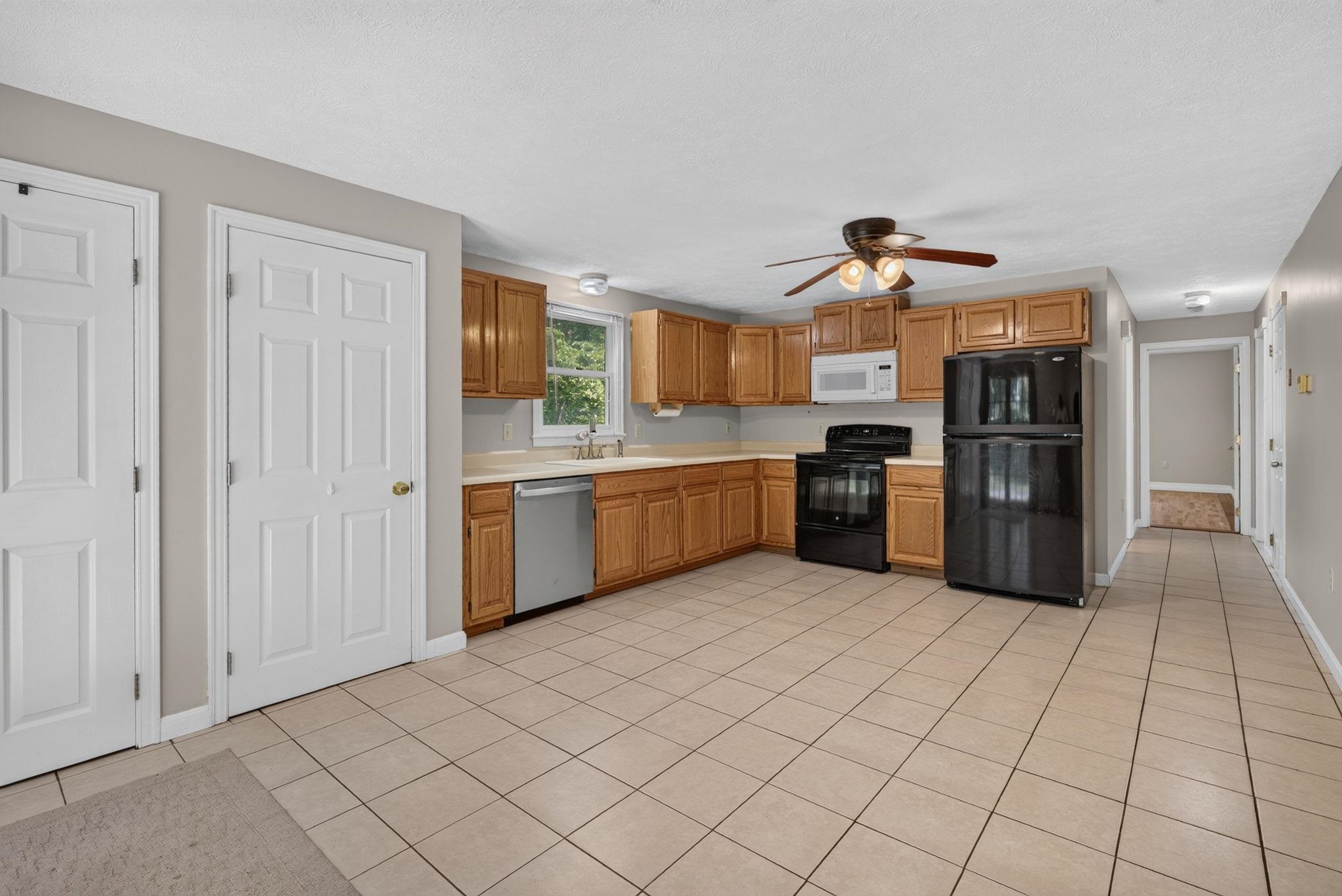 454 E Dunbarton Road