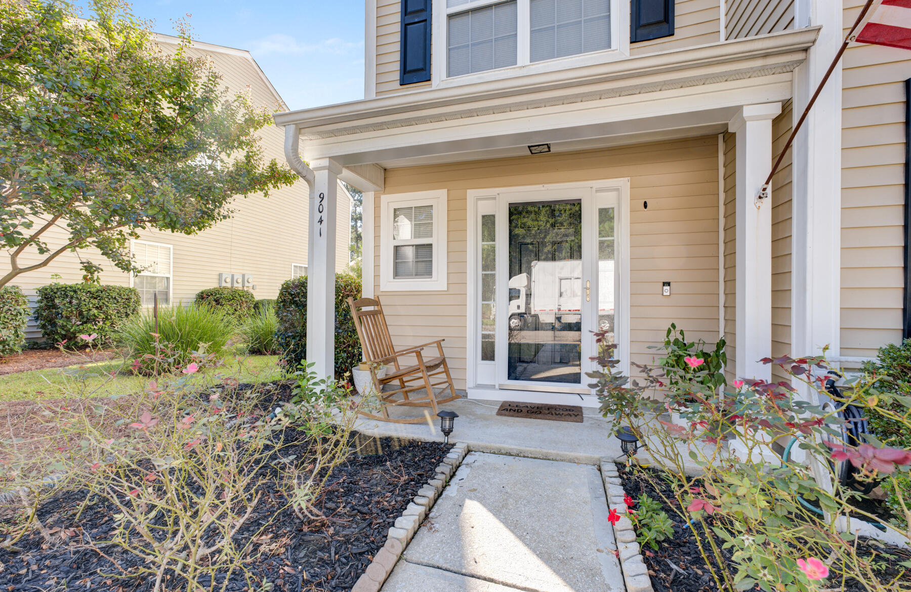 9041 Maple Grove Drive
