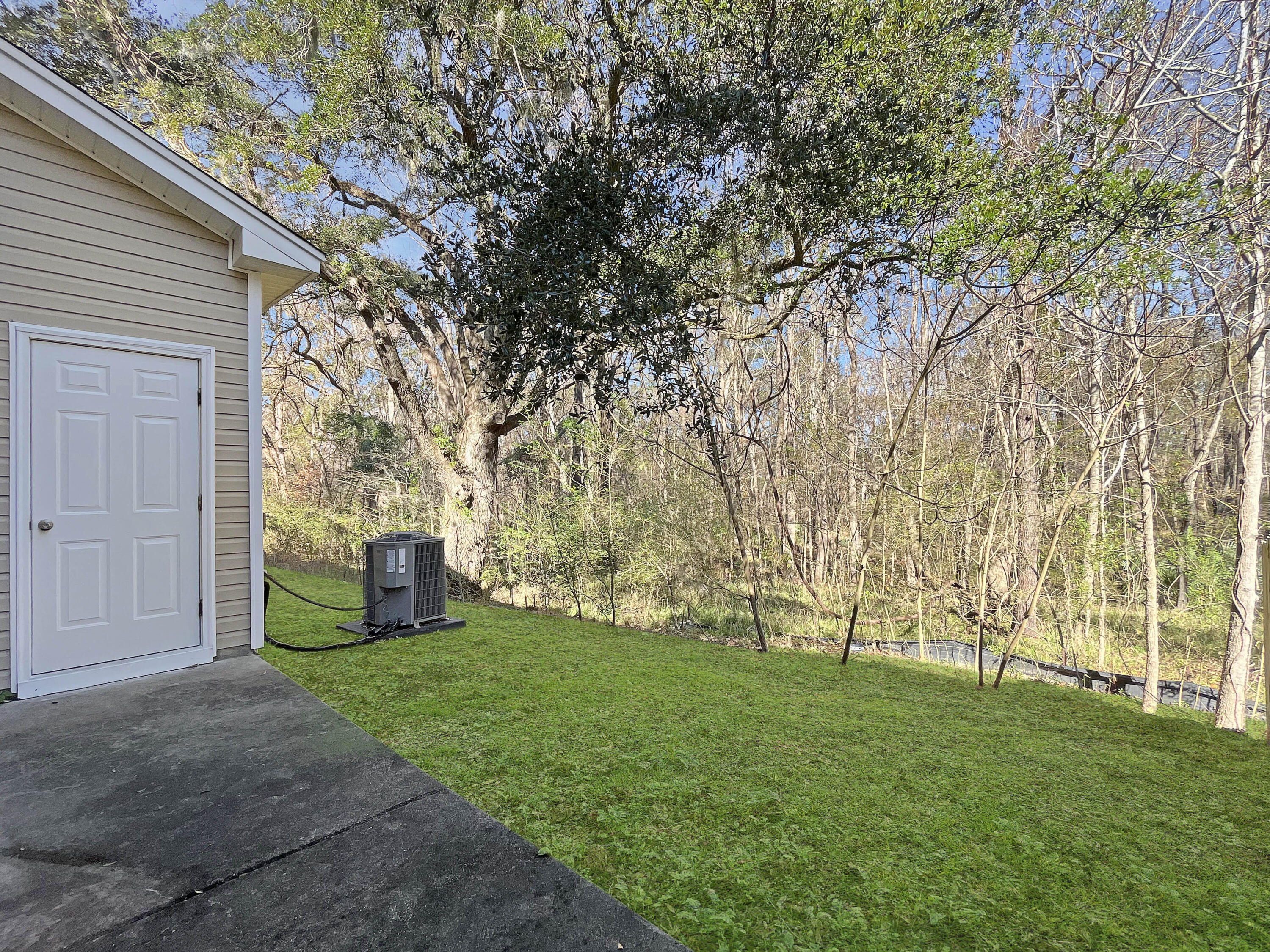 9143 Parlor Drive
