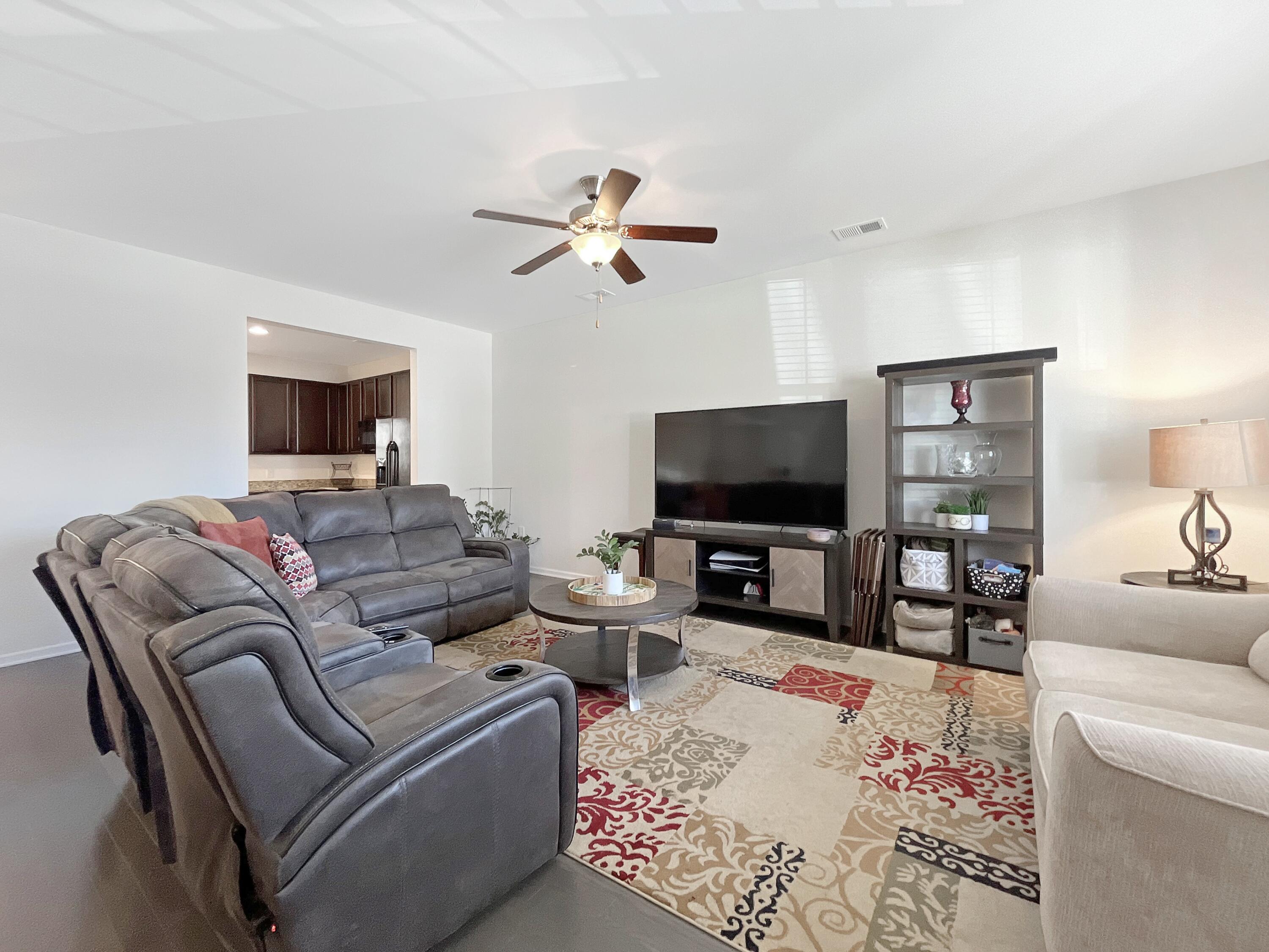 9143 Parlor Drive