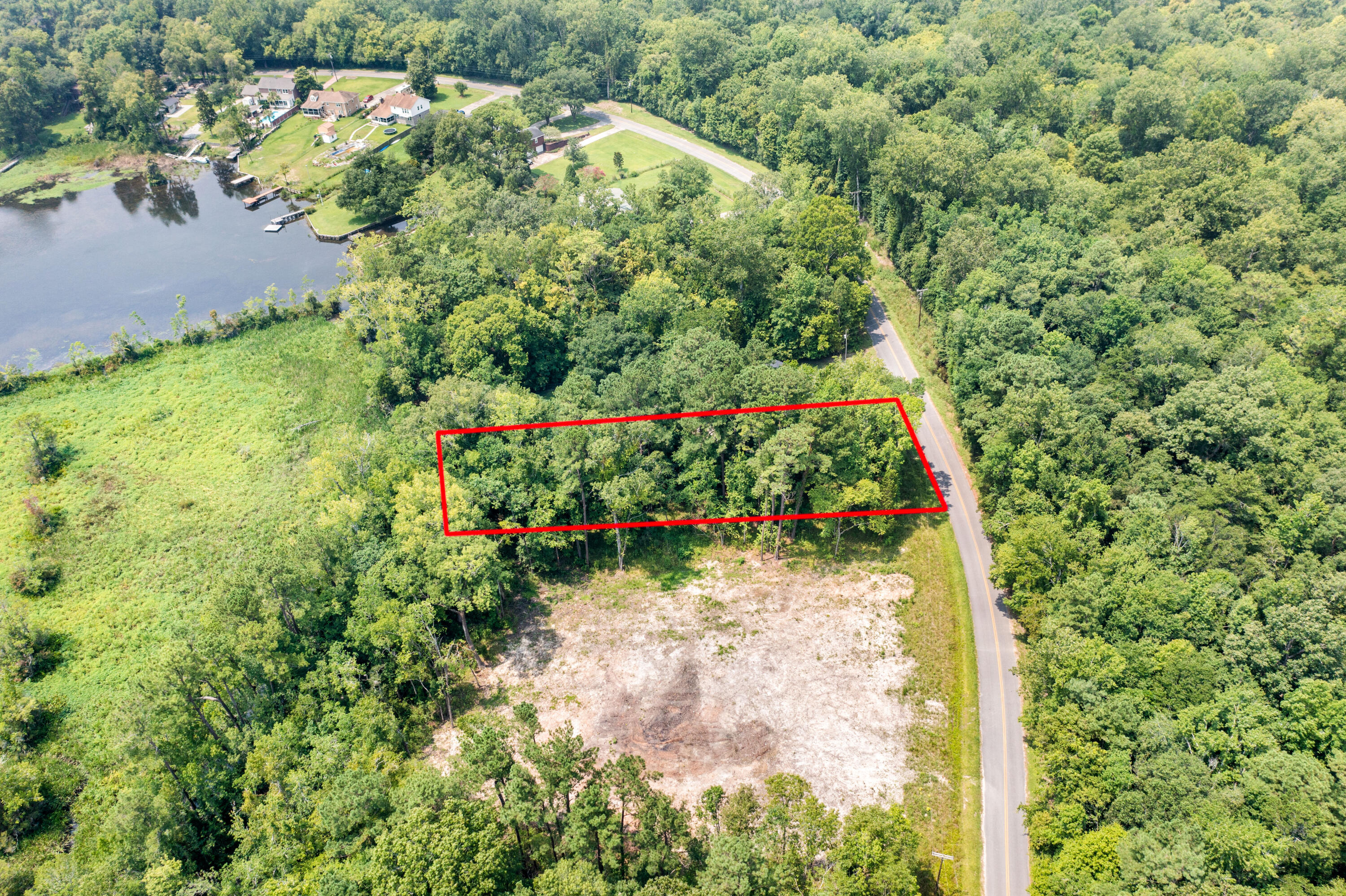 1302 Mccrae Drive