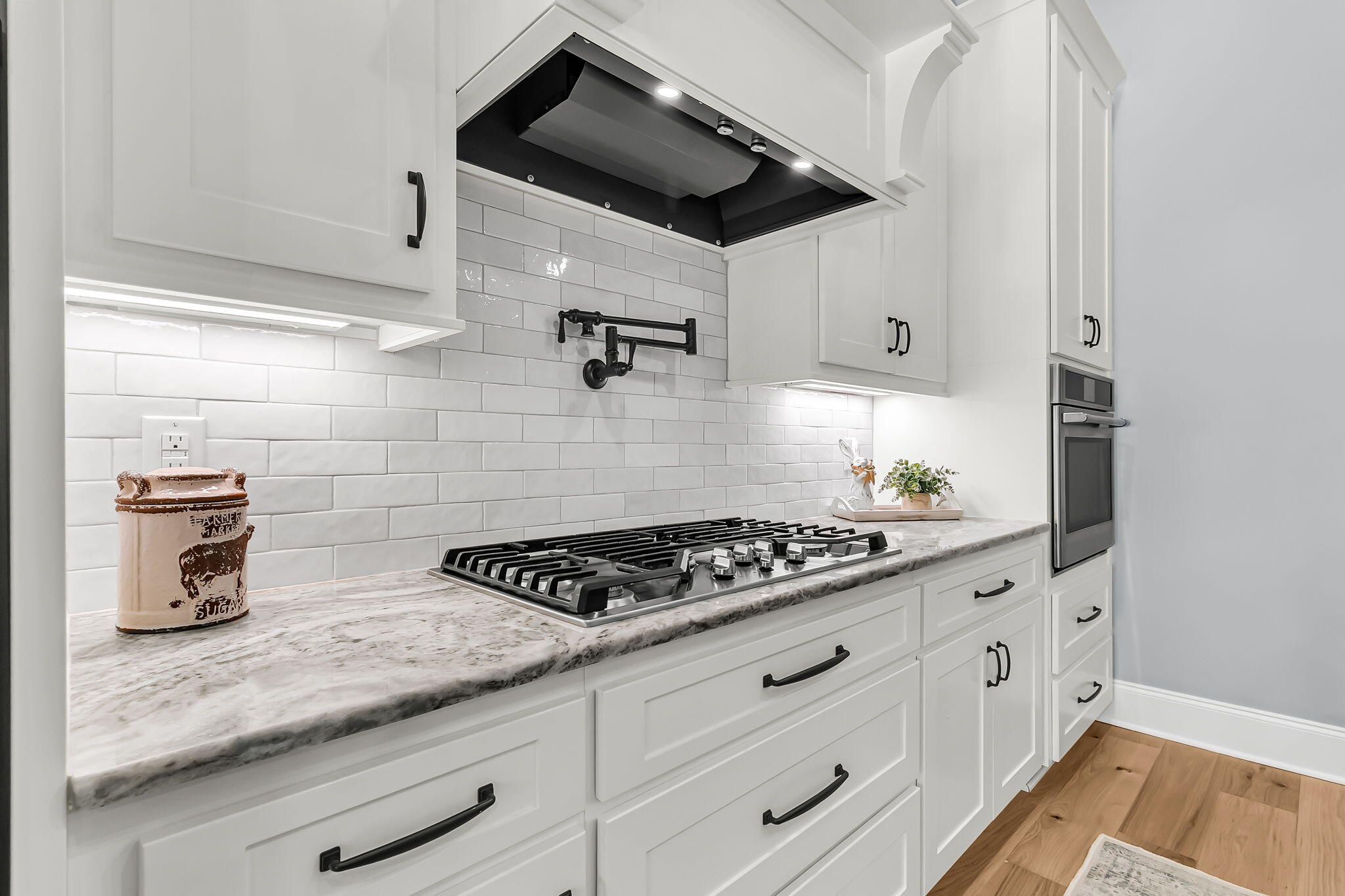 100 Whooping Crane Court