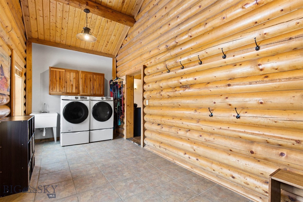 480 Moose Crossing Road