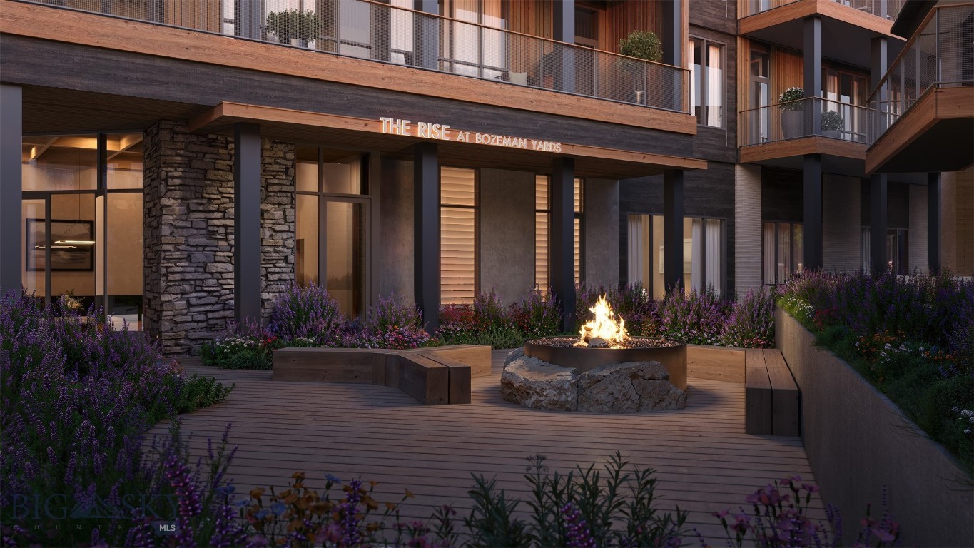 805 N Ida Avenue 301