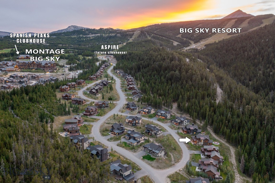 85 North Outlook Loop