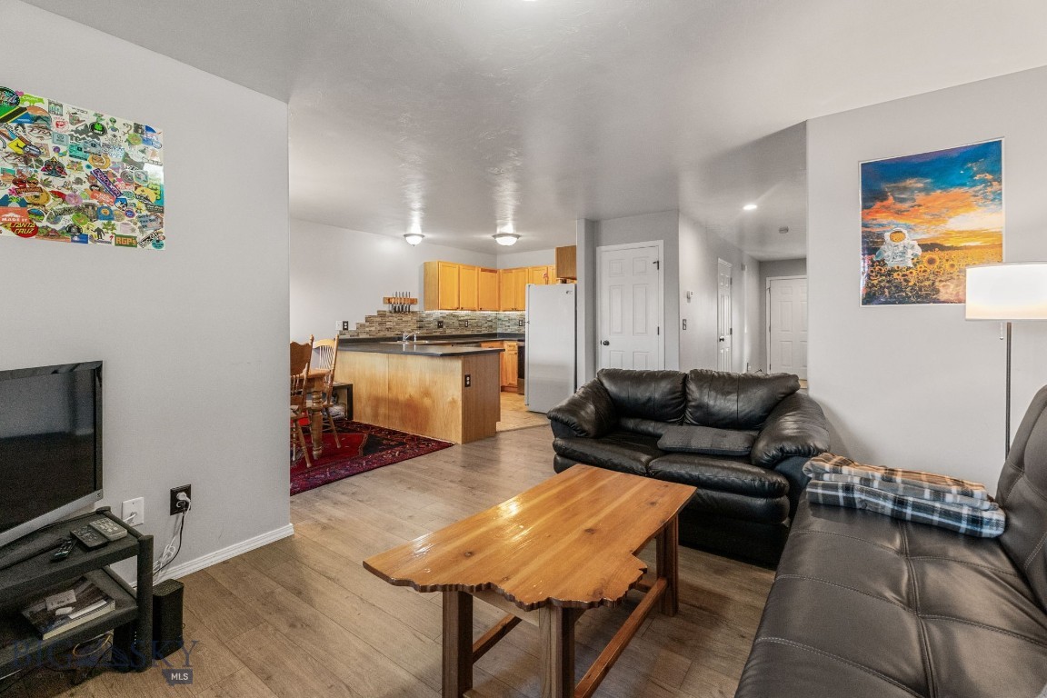 515 Michael Grove Avenue 42