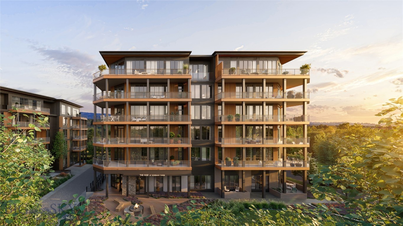 805 N Ida Avenue 209