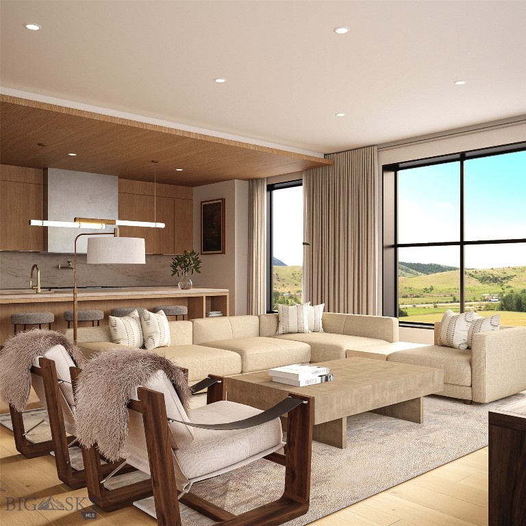 805 N Ida Avenue 201