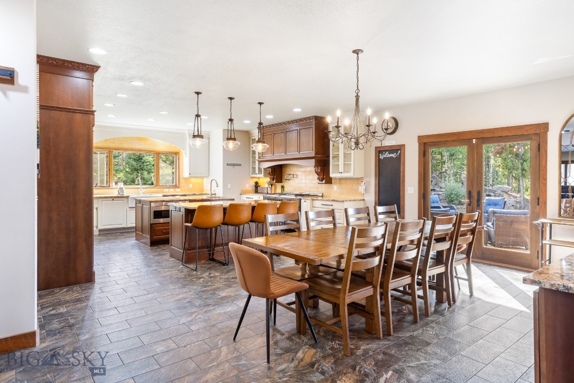 319 Skywood Drive