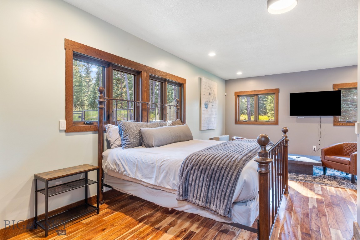 319 Skywood Drive