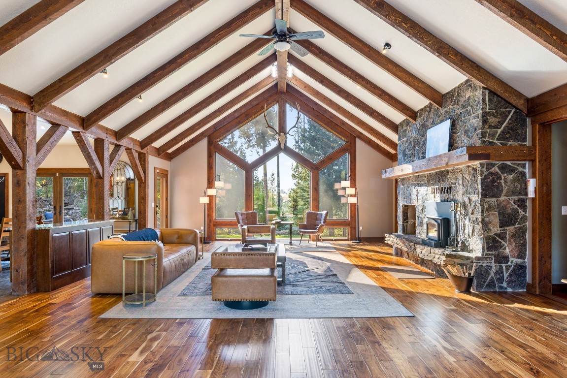 319 Skywood Drive