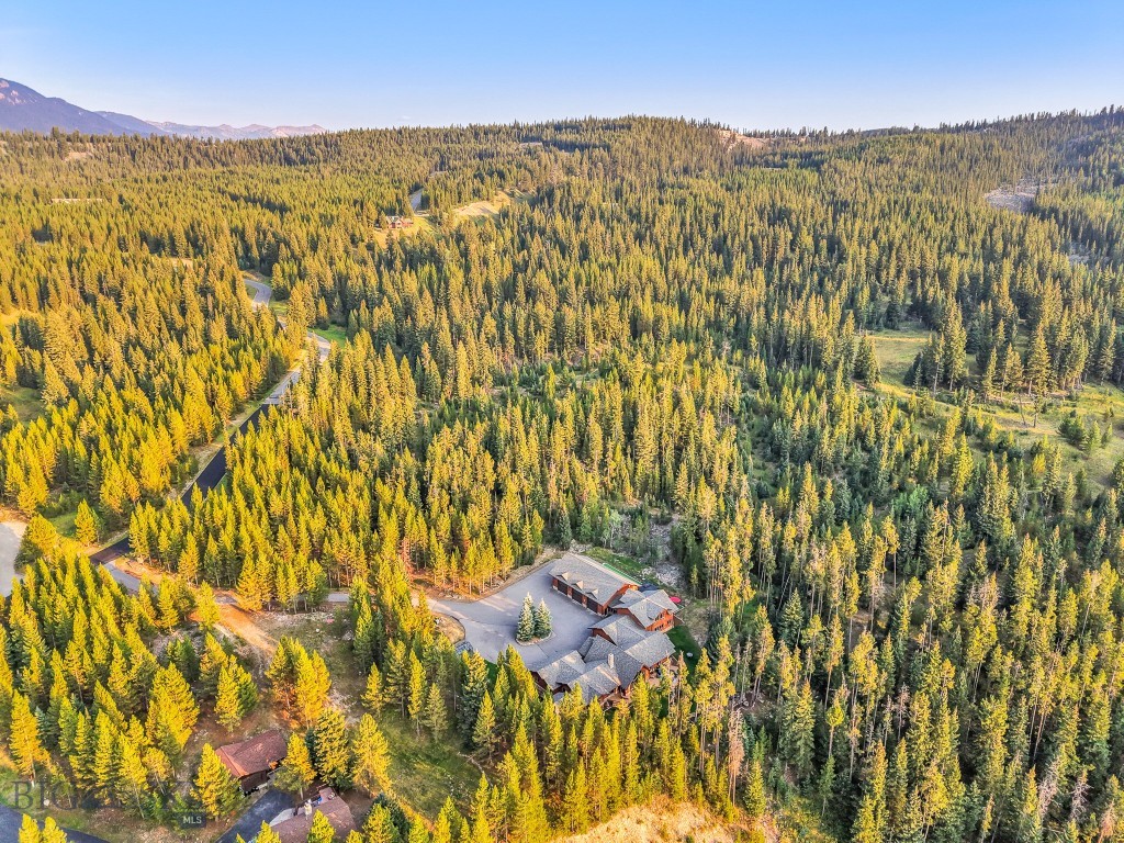 319 Skywood Drive