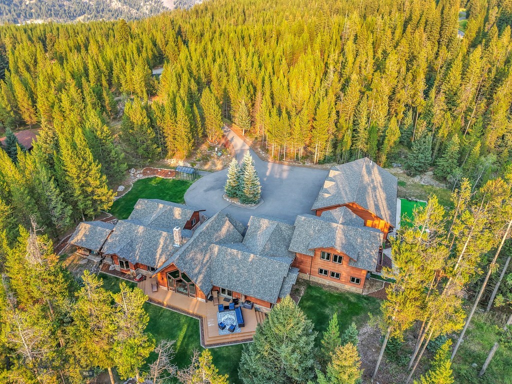 319 Skywood Drive