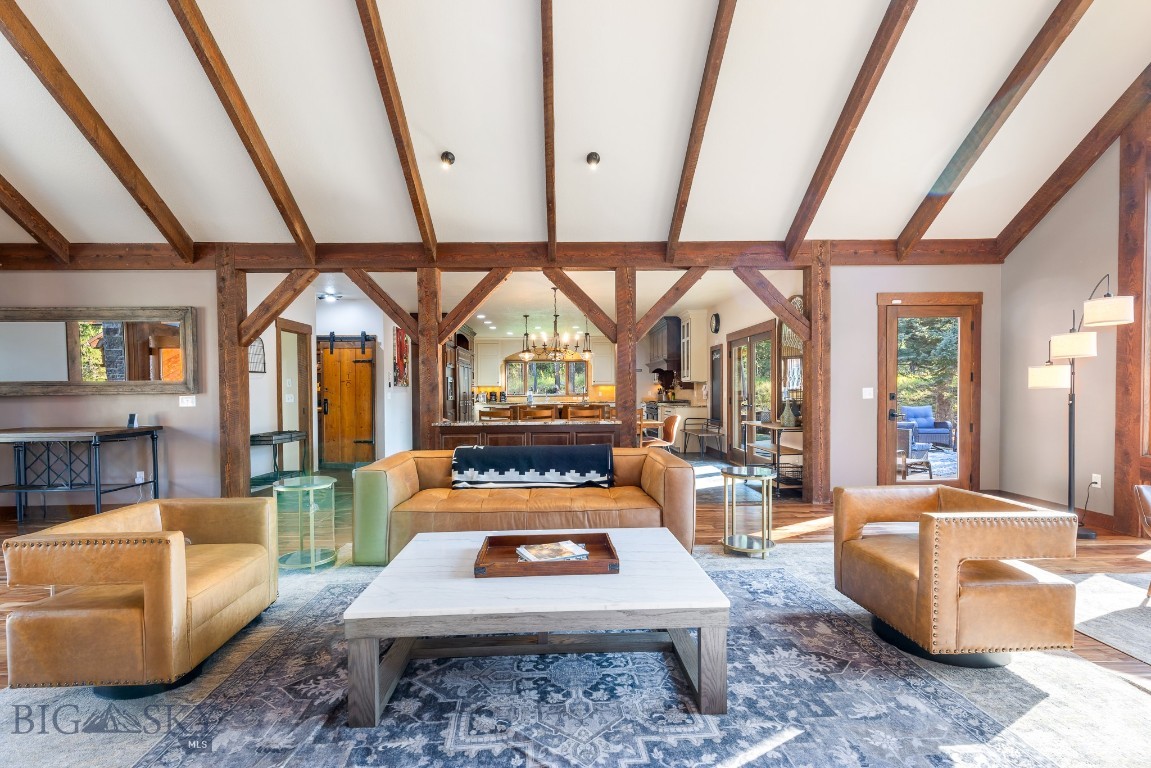 319 Skywood Drive