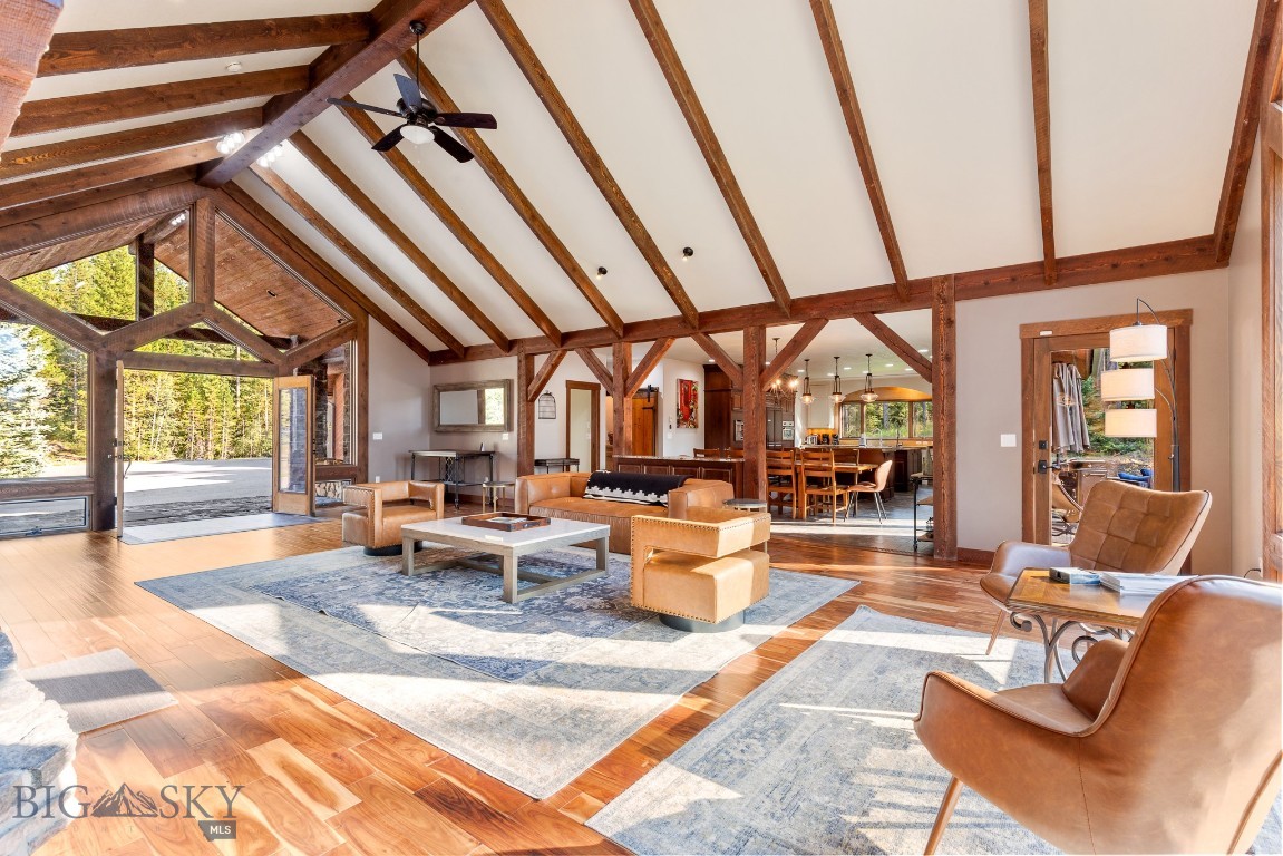 319 Skywood Drive