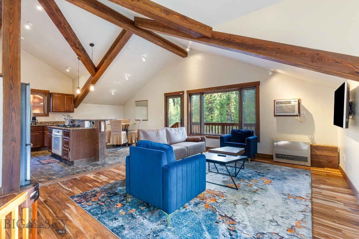 319 Skywood Drive