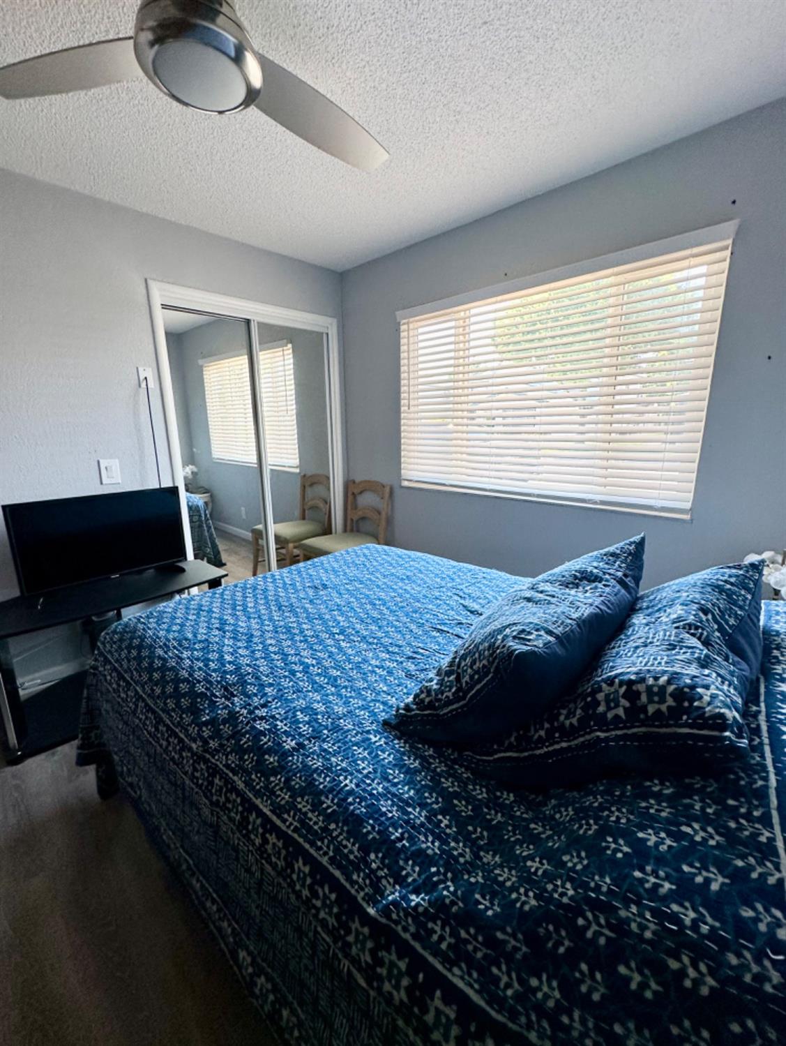 1227 Casita Drive 1