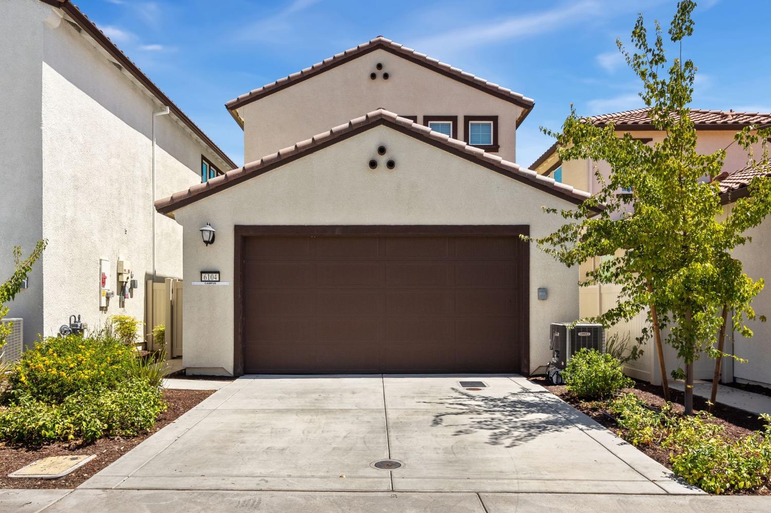 6104 Campus Parkway