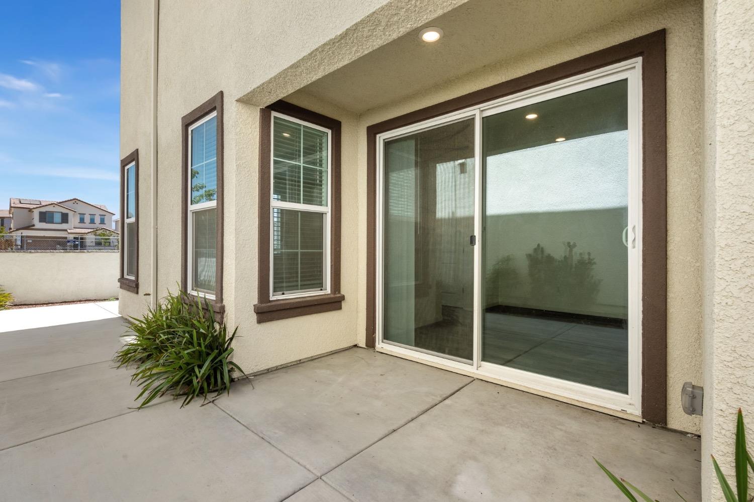 6104 Campus Parkway
