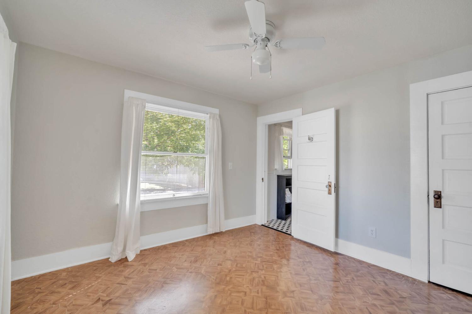 742 I Street