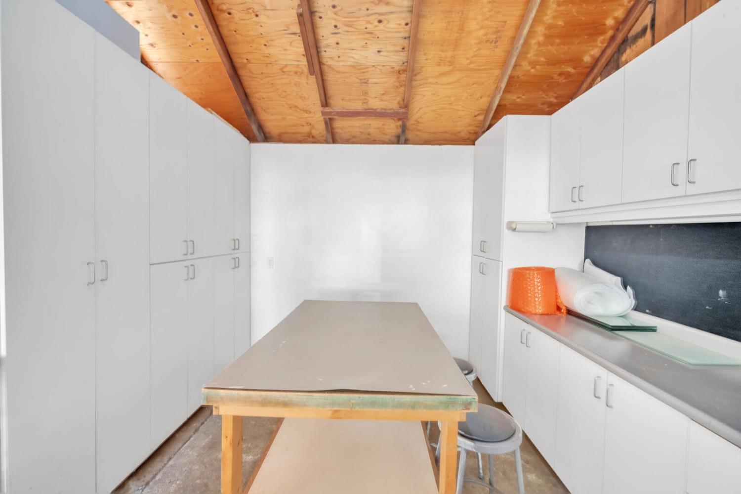 742 I Street