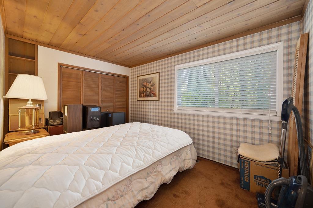 8090 Willow Glen Court