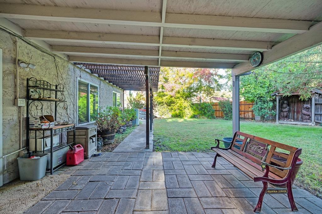 8090 Willow Glen Court