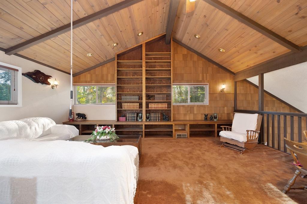 8090 Willow Glen Court